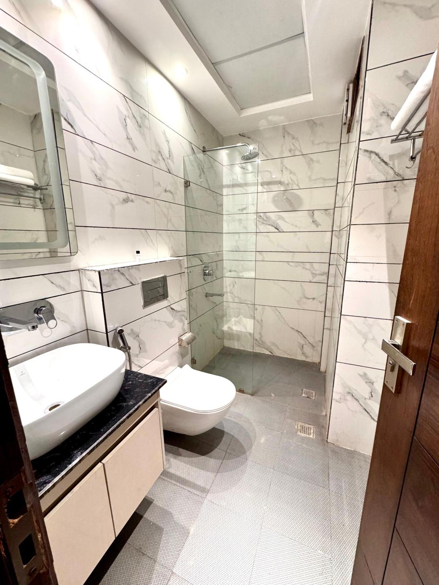 Hotel Prism Grand à Zirakpur Extérieur photo