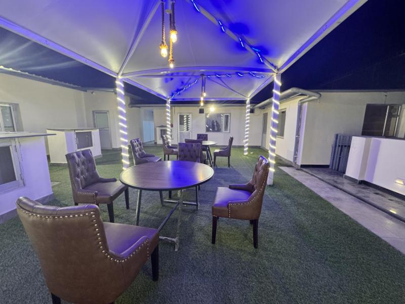 Hotel Prism Grand à Zirakpur Extérieur photo